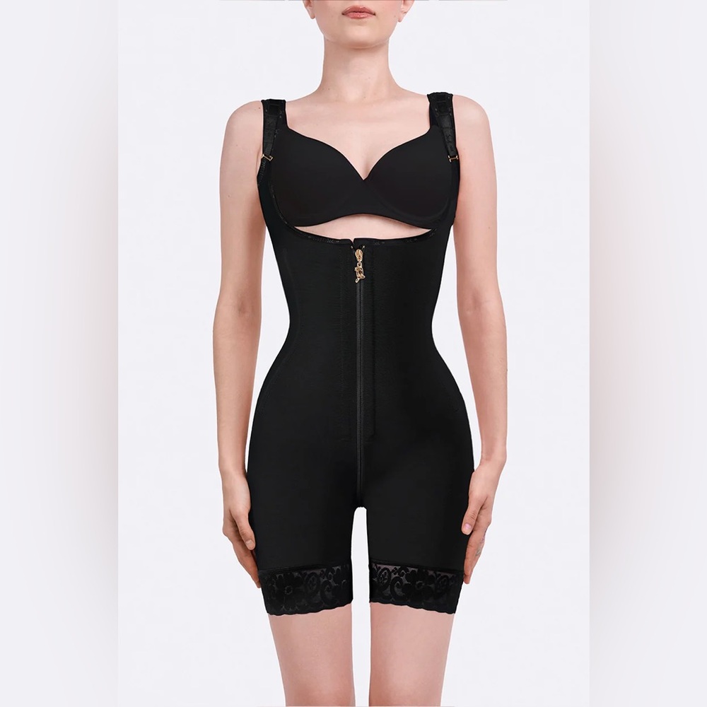 Elegant Black Women's Shapewear Bodysuit Faja NWT